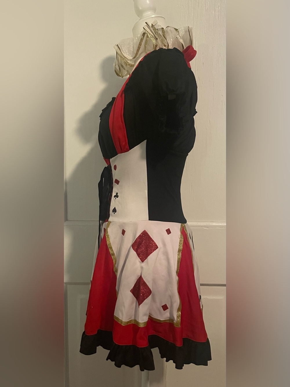 Leg Avenue Black and Red Queen of Hearts costume - Picture 3 of 5